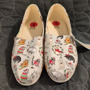 TOMS Cat Print Slip-On Shoes